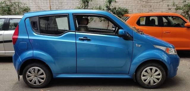 https://images10.gaadi.com/usedcar_image/3436938/original/zz1_crop_img_6493ee94154d6_1687416468.jpg?imwidth=6401