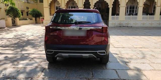 https://images10.gaadi.com/usedcar_image/3437063/original/f66501a4-d92c-4156-963d-6588aeaadb1c-VCC_1730629_96_1682768191_ce826c2e-4ec5-4eb4-9a8f-39cce4c8fef8.jpg?imwidth=6402
