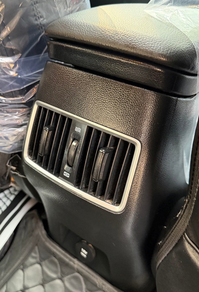 Second-hand 2019 Hyundai Creta 1.6 SX Automatic for sale in New Delhi-16