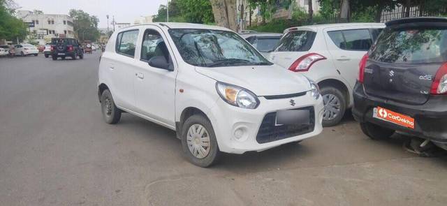 https://images10.gaadi.com/usedcar_image/3440701/original/e638c6e5-7627-48b2-90e1-d206344fc8ba-VCC_1732138_116_1683189974_ab261dcb-d35a-4d63-b5ce-d5bcab5d94ea_56c96e49-449a-489f-b8ba-e61948c39c2a.jpg?imwidth=6400