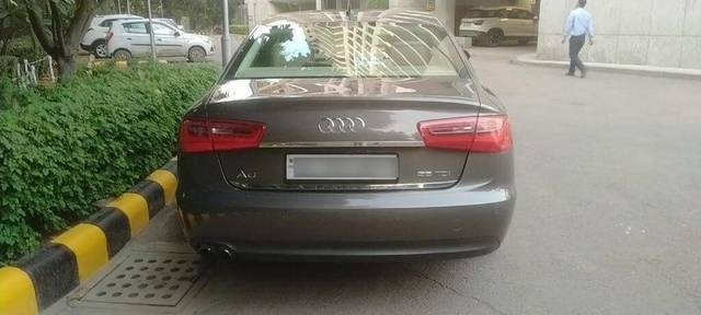 https://images10.gaadi.com/usedcar_image/3440967/original/e31c3650-3095-49ad-b827-50d71a200b4b-VCC_1732347_96_1683210052_5756a031-66cd-4f09-bfc3-446d8531017b.jpg?imwidth=6402