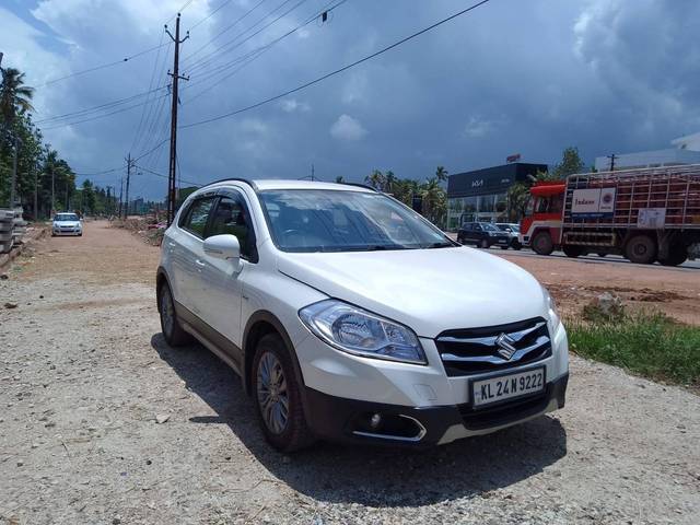 https://images10.gaadi.com/usedcar_image/3445623/original/f7090c3b-f1a9-4d83-a88b-bebe4c09d5bc-back_seats-20230509154320_efb72b83-9f07-449b-b1c3-989994ea4f0b.jpeg?imwidth=6400