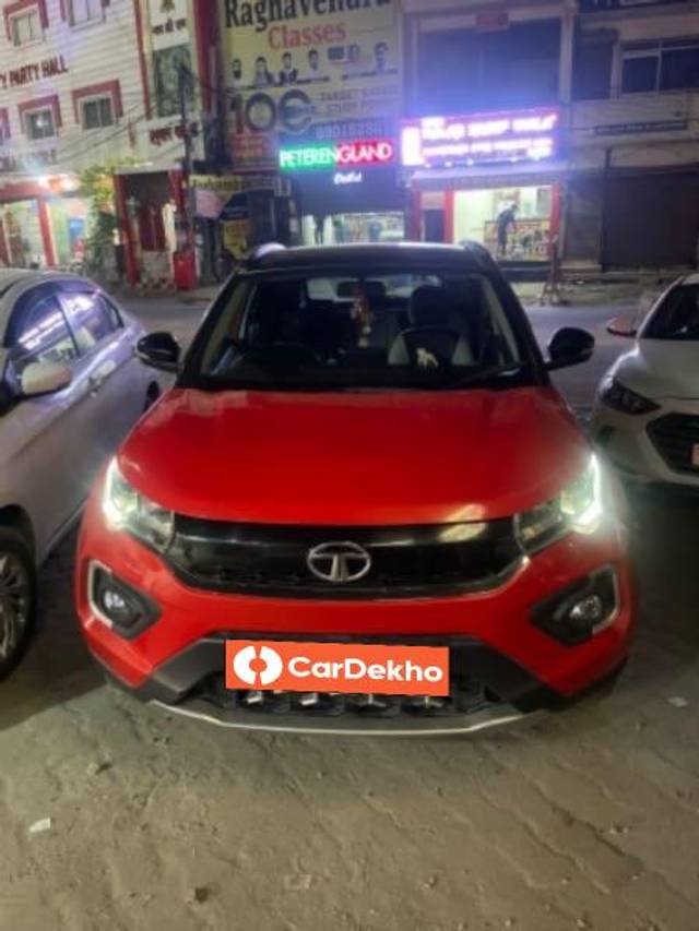 https://images10.gaadi.com/usedcar_image/3445643/original/071bc703-96c2-494d-a9c2-3a1ee53abeab_cae0679a-c8b4-4b28-9901-c576222fc438.jpg?imwidth=6402