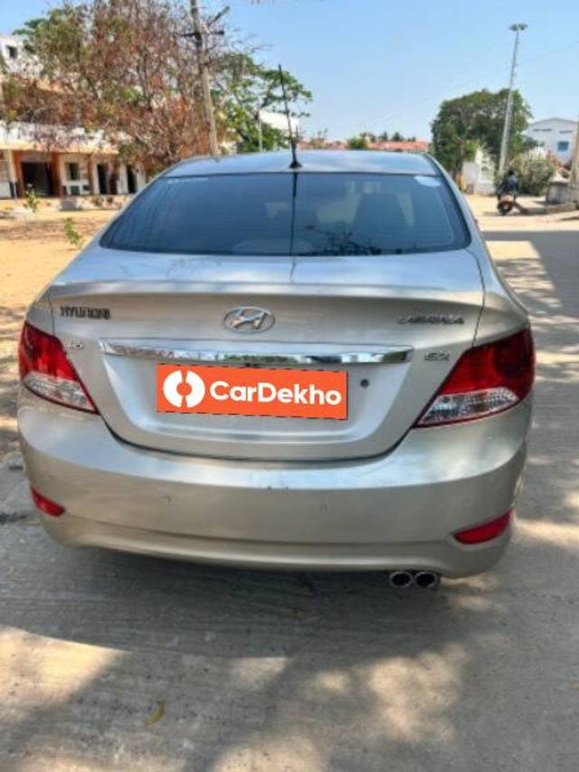 https://images10.gaadi.com/usedcar_image/3445677/original/23c71881-942a-4324-a822-a313c7520945_3bcd614e-c8d2-41a3-94b2-d94a5e30cfc5.jpeg?imwidth=6400