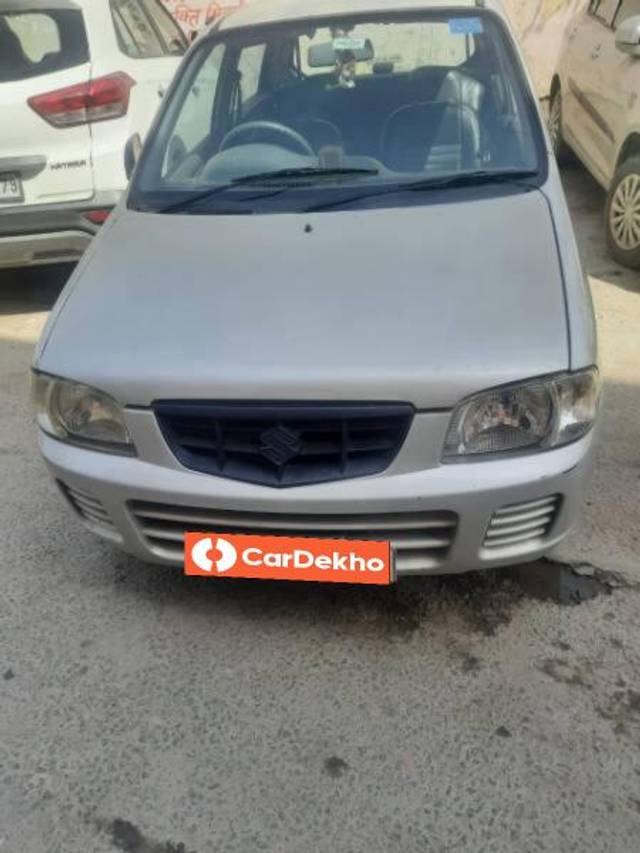 https://images10.gaadi.com/usedcar_image/3445962/original/8dc0abbb-5258-47c1-aabb-1c797c443aec_5bf2491b-36ed-4100-ac08-e90cc77d8f53.jpg?imwidth=6400