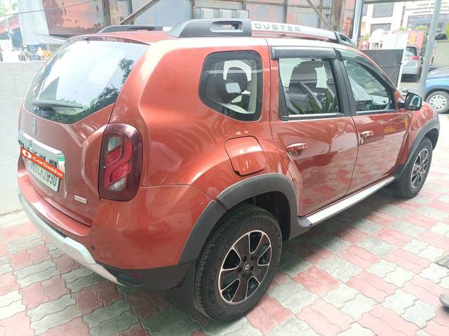 https://images10.gaadi.com/usedcar_image/3446736/original/usedcar_2_2741683972614_1683972626_1cfe4f71-6e18-4803-8cfd-2ab275d2e3de.jpg?imwidth=6401