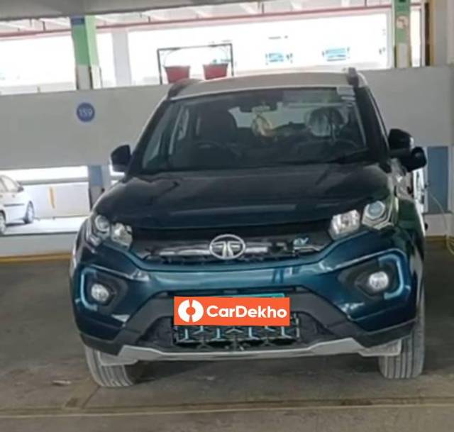 https://images10.gaadi.com/usedcar_image/3447442/original/26ea6317-e927-4b10-b6ba-4dec78537d25_aebea5fc-9919-49a0-b6ce-2fc5fc8c5723.jpg?imwidth=6400
