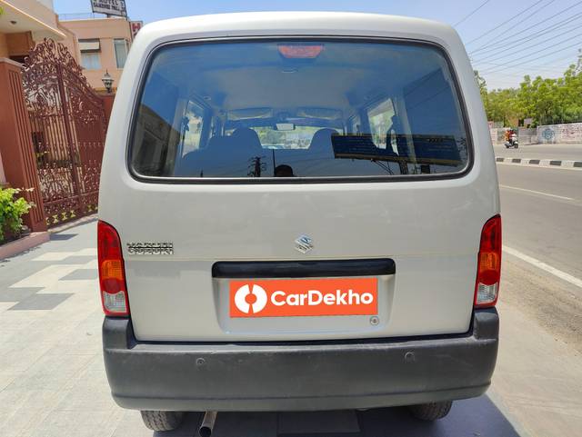 https://images10.gaadi.com/usedcar_image/3448395/original/used_car_2771831_1684152430_f789af48-7a40-4356-b8e6-d4f3cf50b732.jpg?imwidth=6402