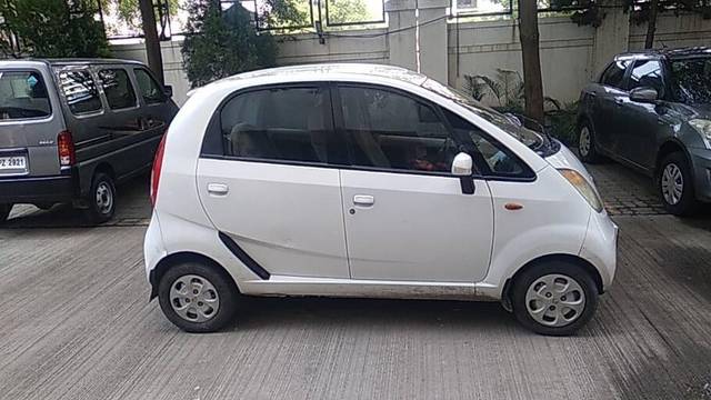 https://images10.gaadi.com/usedcar_image/3448421/original/e2e3e914-7d36-485a-b224-c0b866a3ee92-VCC_IMG_1683536335089_1733808_97_1683536783_f9dbc941-5d7e-45fd-8a06-19baaaa2016d.jpg?imwidth=6402