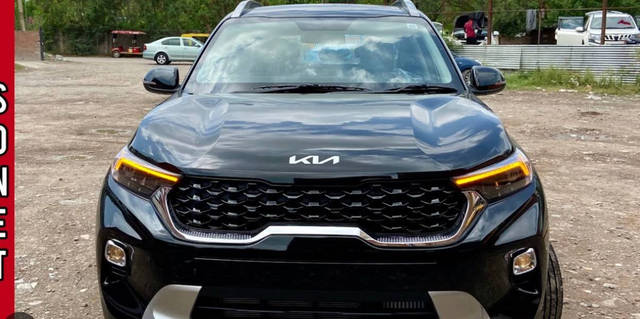 https://images10.gaadi.com/usedcar_image/3448482/original/fc80dcf0-d7d8-4141-b9f1-0de4bff2790f_ae379d12-3052-426f-b116-6bafd07e2461.png?imwidth=6400