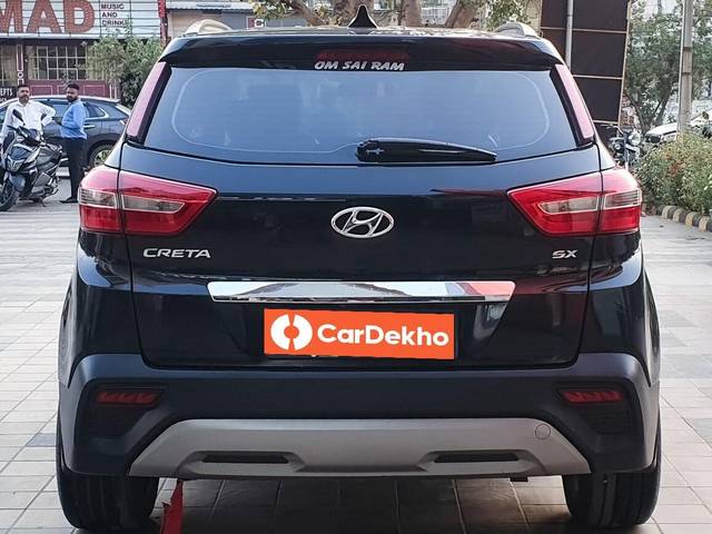 https://images10.gaadi.com/usedcar_image/3448532/original/zz1_crop_img_64631120074eb_1684214048.jpg?imwidth=6402