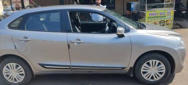 https://images10.gaadi.com/usedcar_image/3448642/original/38955960-741a-471d-b263-9d2fdd4e1641-VCC_IMG_1683604948221_1734033_97_1683605391_eeba0a30-0590-49f9-9031-b72b6c47133b_b0e51183-cdf0-468f-af18-846c37eb3e71_75a8c427-8438-41df-8510-bdec4feb35be.jpg?imwidth=6400