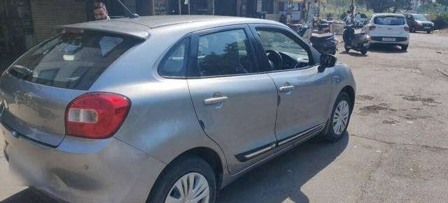 https://images10.gaadi.com/usedcar_image/3448642/original/5dbb7842-225e-41b3-9e2c-22d07e41d018-VCC_1734033_97_1683607063_eeba0a30-0590-49f9-9031-b72b6c47133b_b0e51183-cdf0-468f-af18-846c37eb3e71_75a8c427-8438-41df-8510-bdec4feb35be.jpg?imwidth=6401