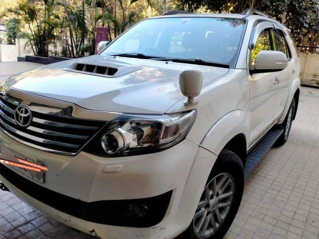 https://images10.gaadi.com/usedcar_image/3448658/original/0dfd63bc-66de-4c3e-bdfa-60de9339a89e_273a4b82-b019-41a6-a03c-1c1c76e2de38_bf0c3799-08df-4151-ab5e-ff1d710eb2cc.jpeg?imwidth=6400
