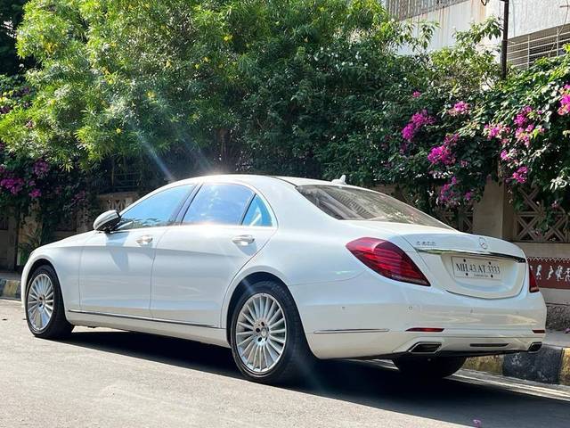 https://images10.gaadi.com/usedcar_image/3449079/original/used_car_2772399_1684237877_df4d9222-5db1-446b-87b2-c7a470ac1d24_d89c281c-1361-48f2-9296-e9bced36dda5.jpg?imwidth=6402