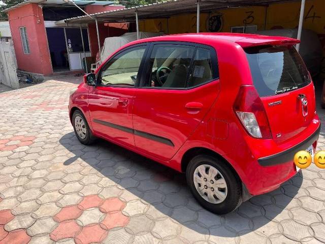 https://images10.gaadi.com/usedcar_image/3449085/original/8f4b1ede-fa13-4e93-882b-1320850e52ec_392b53b0-d244-4110-b96d-e63cc30ad064.jpeg?imwidth=6402