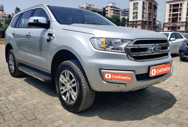 https://images10.gaadi.com/usedcar_image/3449202/original/usedcar_whatsappimage2023_05_11at22731pm_2__11881684251099_1684251109_5b48d26e-4df5-4afb-b085-707fa366cb98.jpeg?imwidth=6400