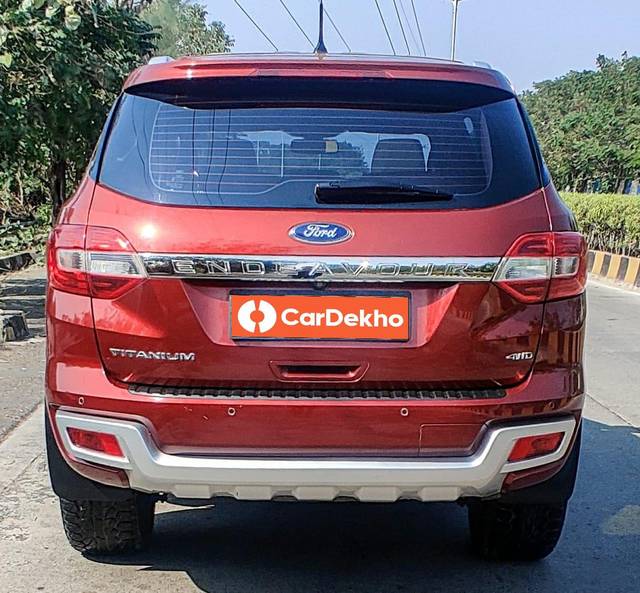 https://images10.gaadi.com/usedcar_image/3449259/original/usedcar_img_20230122_wa0064_2772518_1684302278_aa098895-ecbf-43c9-a4c1-bd27a8252caf.jpg?imwidth=6402