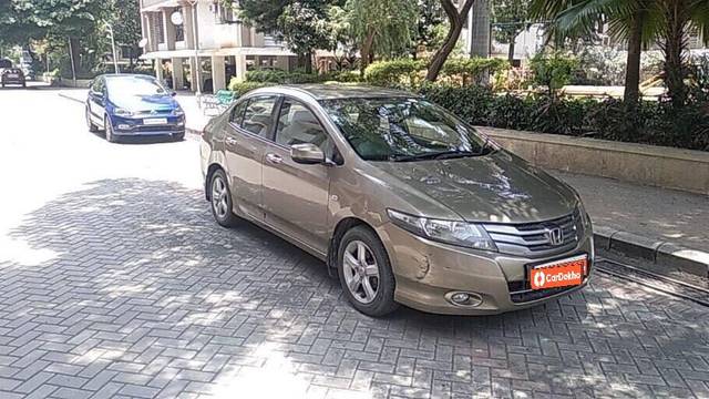 https://images10.gaadi.com/usedcar_image/3449711/original/cda0f6e9-d913-459b-a7b7-0384c838f02b-VCC_IMG_1683701592275_1734387_116_1683702057_d3139667-aafd-4e39-8806-1a80f33bdfff_7ba9e003-eabf-492d-a124-283c2643295e_95f8c55e-0e5d-48f6-a2cc-e560fbcc816e.jpg?imwidth=6401