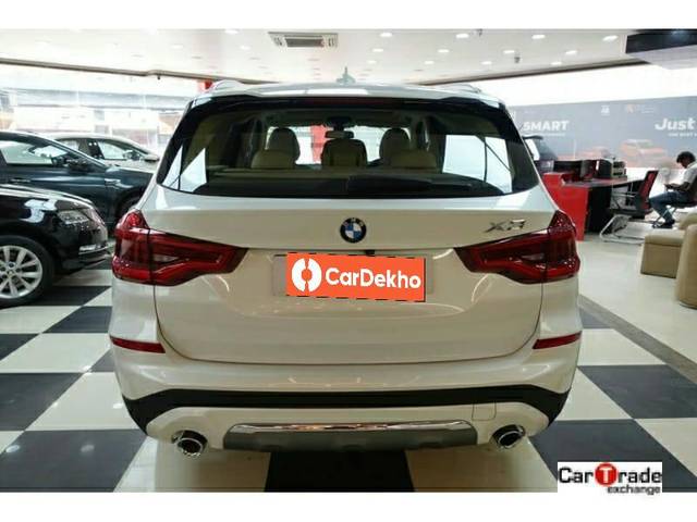 https://images10.gaadi.com/usedcar_image/3449974/original/usedcar_whatsappimage2023_05_17at53320pm_1__2773184_1684325371_2d20d9e5-0ca5-4fa6-bc3d-280d012aabf9_97e0c83c-7f2f-4c79-ad02-5192b0009518.jpeg?imwidth=6402