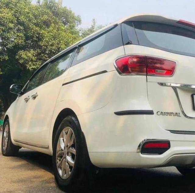 https://images10.gaadi.com/usedcar_image/3450506/original/used_car_2773596_1684396706_ca3be947-f406-4e89-b2cf-7792e9e8c4ba.jpg?imwidth=6401