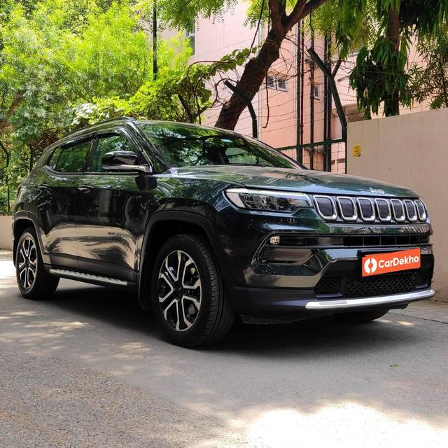 https://images10.gaadi.com/usedcar_image/3450774/original/usedcar_9ffd58f5_991d_4d6a_92a8_816541b8a4e9_734551684399734_1684399781_3e4e9607-8a58-4506-a21d-ceb13e25c59e_636535a3-d110-442e-adb6-9f9c0e87975e.jpeg?imwidth=6400