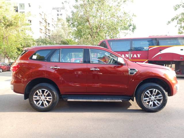 https://images10.gaadi.com/usedcar_image/3450817/original/usedcar_whatsappimage2023_04_05at181156_1541684400546_1684400640_9093d540-7fee-446c-8816-6a639445368f.jpeg?imwidth=6401