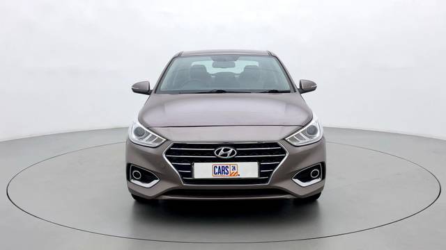 https://images10.gaadi.com/usedcar_image/3450988/original/usedcar_1_2774062_1689066394.jpg?imwidth=6400