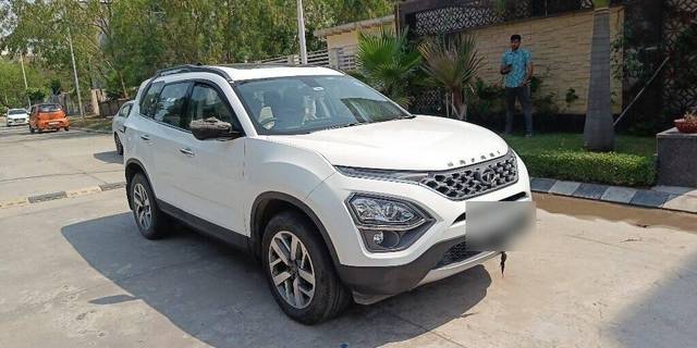 https://images10.gaadi.com/usedcar_image/3451061/original/f546d7e9-29ee-45b3-ba60-8993d6218faf-VCC_1734914_116_1683799164_81f33dcc-48ed-460f-b131-1e544706df36.jpg?imwidth=6400