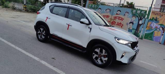 https://images10.gaadi.com/usedcar_image/3451117/original/used_car_2774181_1684408153_a1845600-7f3f-4a37-8d24-c333d1e0db1f.jpg?imwidth=6400