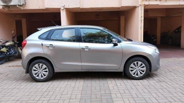 https://images10.gaadi.com/usedcar_image/3451860/original/ce147aca-cda1-4c21-a2db-034d68d082c1-VCC_IMG_1683881895729_1735331_97_1683882361_bb46295d-92e1-4f47-b516-cb4c5a424047.jpg?imwidth=6401