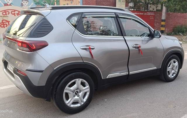 https://images10.gaadi.com/usedcar_image/3451877/original/used_car_2774810_1684496988_c6be2a85-2e2b-406f-9ad6-2130f136cbf4.jpg?imwidth=6400