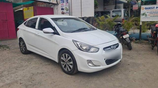 https://images10.gaadi.com/usedcar_image/3451995/original/f9fca70e-6aee-4afb-b1cc-8acc0eae600b-VCC_1735450_116_1683901581_b62e3d8e-36a9-4f4f-8461-1093176ed11c.jpg?imwidth=6400