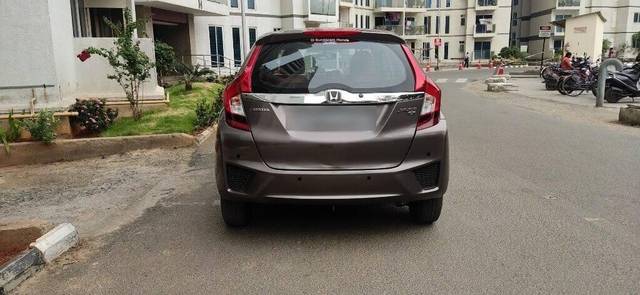 https://images10.gaadi.com/usedcar_image/3452007/original/db82d87c-d8b7-4ae2-848a-d468d24c39e3-VCC_1735466_96_1683902625_c3684e95-8e9a-43b0-8d99-2f8b4aedac40.jpg?imwidth=6402