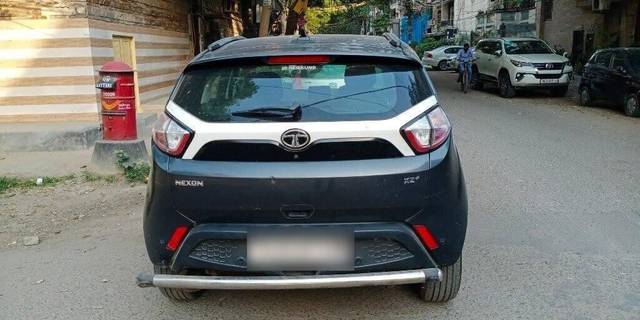 https://images10.gaadi.com/usedcar_image/3452021/original/56c36689-ae04-4098-9649-31584880de8b-VCC_1735470_96_1683905687_0830ebf8-695f-41f4-a081-f219432c415e_742b8623-a1cd-496a-ae48-47db7adb0b9d.jpg?imwidth=6402