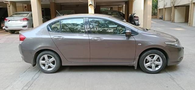 https://images10.gaadi.com/usedcar_image/3452022/original/5d1e32bb-56d0-414b-9f83-6e9954a1a281-VCC_IMG_1683892458135_1735494_97_1683892861_e64102a2-acf1-4341-95cb-fa38646007f5_a14c402a-5d29-4d27-aea9-9b910d34ba23.jpg?imwidth=6401