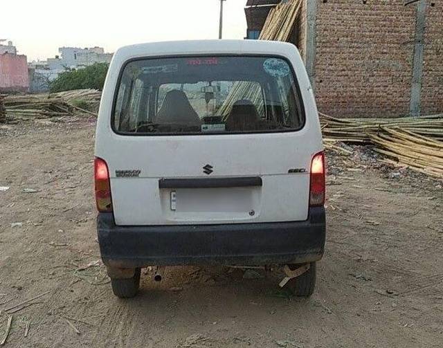 https://images10.gaadi.com/usedcar_image/3452050/original/8719ec85-e6c1-4733-b455-3ee85d030db4-VCC_1735556_96_1683914988_709e191a-4f3e-4613-bc7d-d44ba132086f.jpg?imwidth=6402