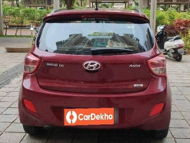https://images10.gaadi.com/usedcar_image/3452124/original/zz1_crop_img_6479df81c70ef_1685708673.jpg?imwidth=6402