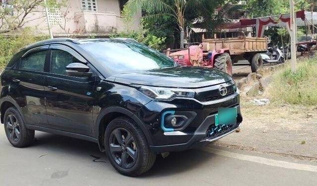 https://images10.gaadi.com/usedcar_image/3452171/original/eaa2929a-74c3-484b-aaa8-7cef7bf7e069-VCC_1735596_116_1683956662_afef88c4-1c21-4e2c-be3f-582bb2046e94.jpg?imwidth=6400