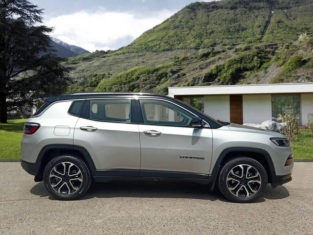 https://images10.gaadi.com/usedcar_image/3452295/original/used_car_2775134_1684569219_5eb0b05a-bdda-4f82-bfcf-d5551bdfe73f_46341565-9b2d-4030-875e-a362482feca1.jpg?imwidth=6401