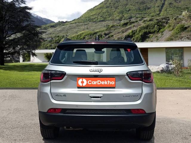 https://images10.gaadi.com/usedcar_image/3452295/original/used_car_2775134_1684569235_5eb0b05a-bdda-4f82-bfcf-d5551bdfe73f_46341565-9b2d-4030-875e-a362482feca1.jpg?imwidth=6402