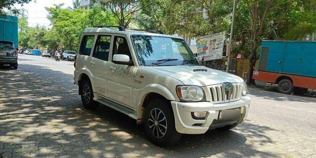 Mahindra Scorpio SLE BSIV Mahindra Scorpio SLE BSIV