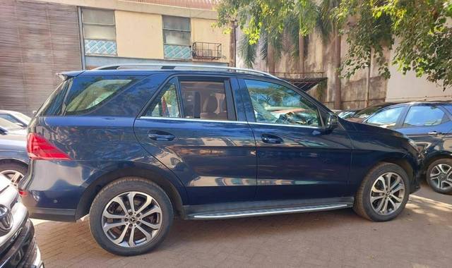 https://images10.gaadi.com/usedcar_image/3452795/original/used_car_2775612_1684579460_3fae9104-95f2-4d0a-9c18-5c973a1ec536.jpg?imwidth=6401