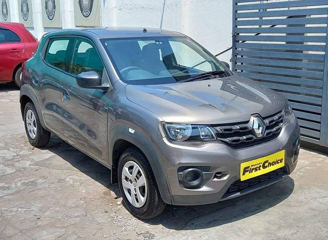 https://images10.gaadi.com/usedcar_image/3452895/original/6375426e-701a-4ed4-8a14-08ee8ba54454-front_right_view-20230520174943_de0d9fb5-8acc-445a-a20d-04b2e5092804.jpeg?imwidth=6400