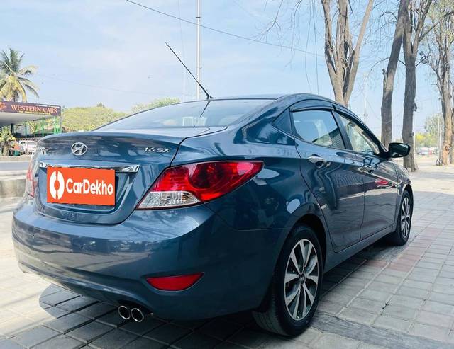 https://images10.gaadi.com/usedcar_image/3453262/original/used_car_2775988_1684659048_53010bb3-88f6-45f4-98c0-21aba823a058.jpg?imwidth=6401