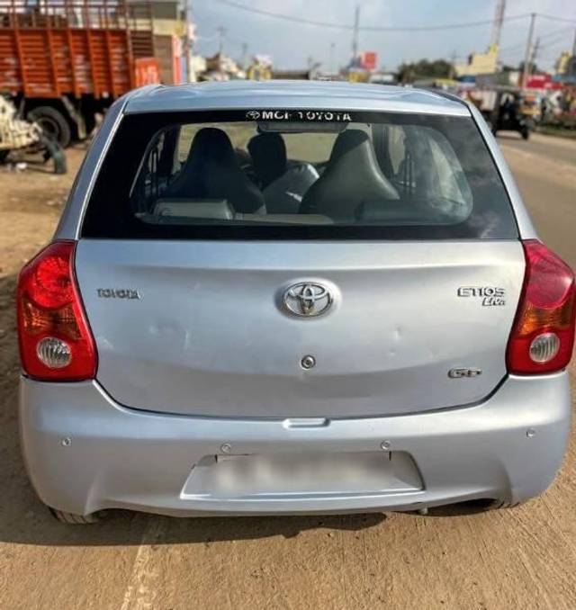 https://images10.gaadi.com/usedcar_image/3453386/original/326d6e13-3f83-4169-bb2f-d9a4e15850c2_df81ad24-2521-4340-808f-158dbd98e250.jpg?imwidth=6402