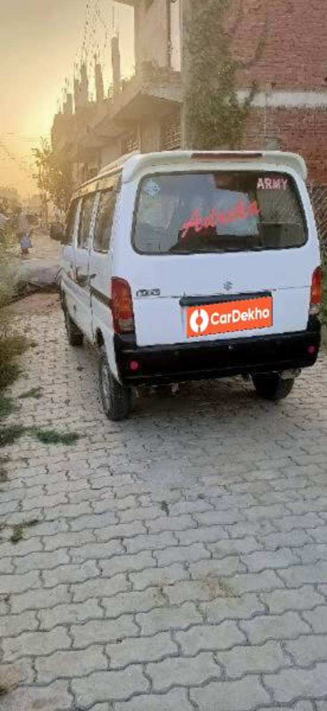 https://images10.gaadi.com/usedcar_image/3453505/original/7b51fc83-de96-4c12-bd3b-318f13e2523e_f00610e0-a35e-4025-a60a-9aeab9a80625.jpg?imwidth=6401