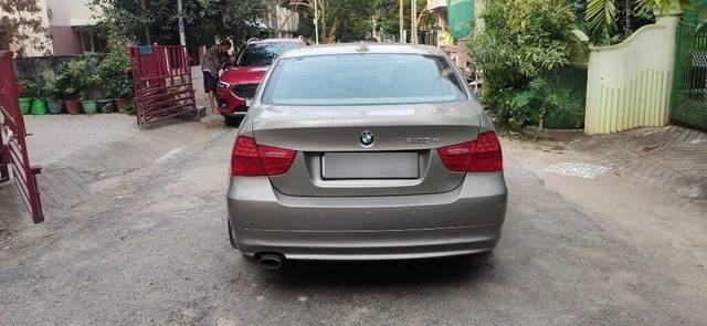 https://images10.gaadi.com/usedcar_image/3453519/original/334a8c0c-a56b-4c2b-879e-19c91af42d60-VCC_1736310_96_1684157645_0498f133-b945-4c96-9eb8-885d3a9fc844_b72da0dc-e266-422e-b870-6d0d97618582.jpg?imwidth=6402