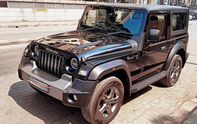 https://images10.gaadi.com/usedcar_image/3453535/original/used_car_2776166_1684731593_5c91cadd-84e3-4873-bd80-a657ac2521ba.jpg?imwidth=6402