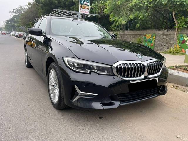 https://images10.gaadi.com/usedcar_image/3453542/original/used_car_2776170_1684732802_e917a770-c696-4a48-bf2f-c212989c6b4c_c486dbc1-b286-423a-8556-32ea07e18ba8.jpg?imwidth=6400